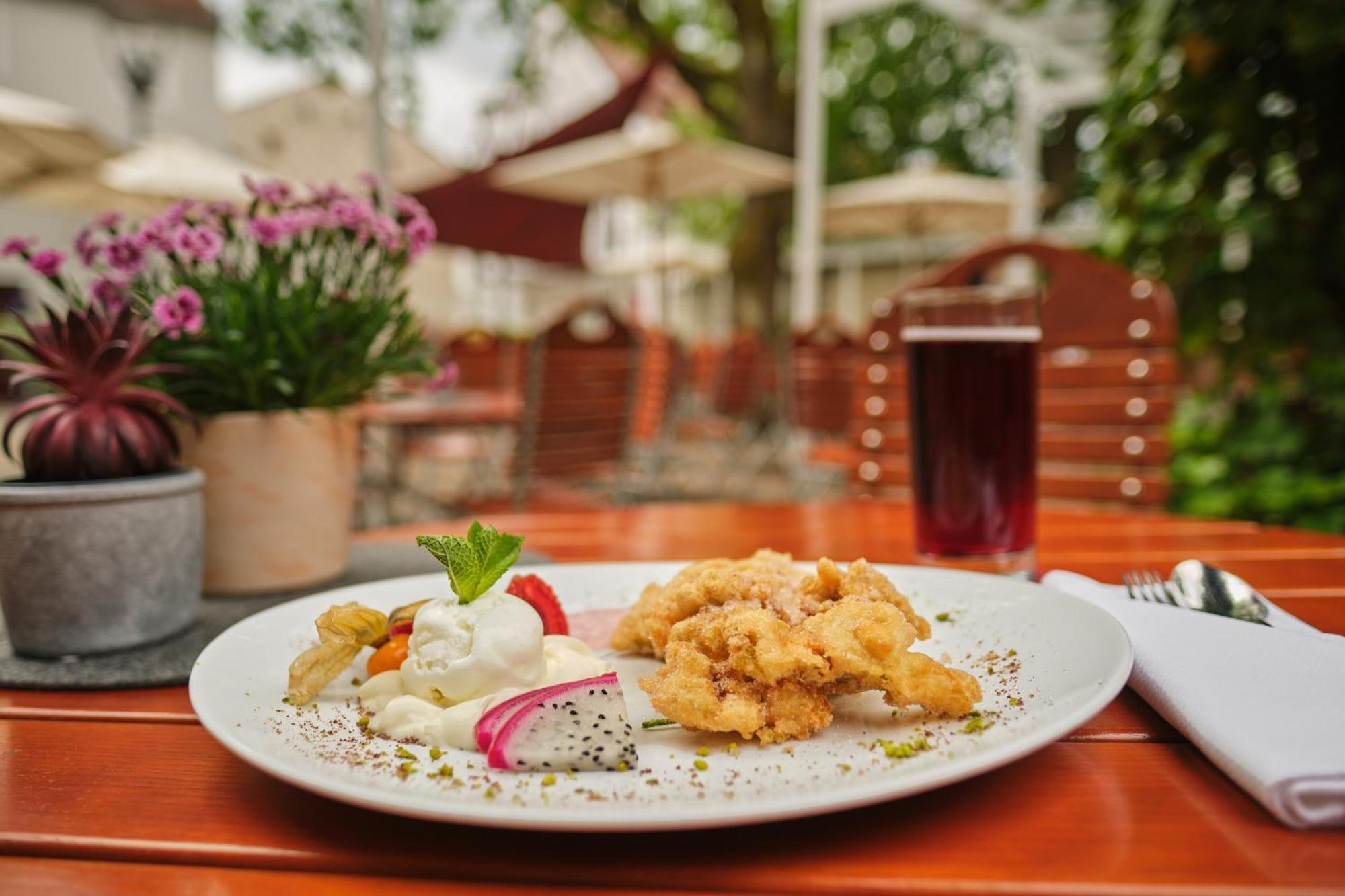 Fuchsbraeu Hotel Бейлнгрис Екстериор снимка